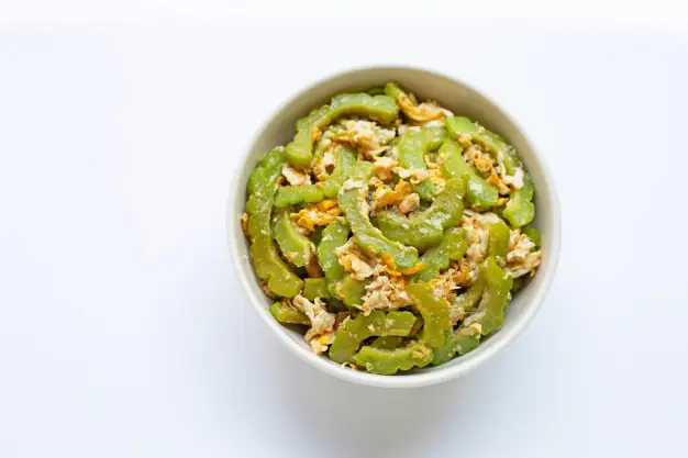 cách nấu khổ qua xào trứng