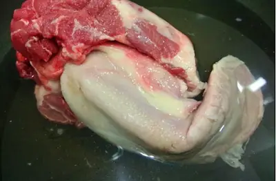 Hướng Dẫn Chi Tiết Cách Nấu Lagu Lưỡi Heo Ngon Tại Nhà