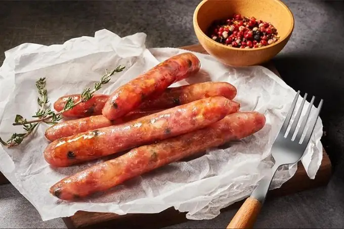 Hướng Dẫn Chi Tiết Cách Nấu Lạp Xưởng Khô Ngon Tại Nhà