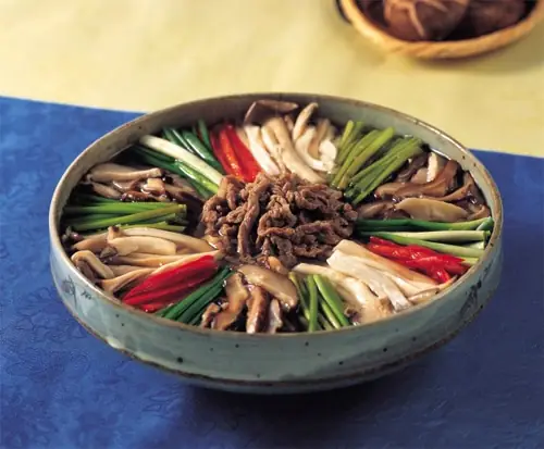 Cách Nấu Lẩu Bạch Tuộc Nakji Jeongol Chuẩn Vị Hàn Tại Nhà