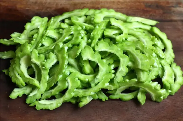 Cách Nấu Lẩu Bồ Câu Thơm Ngon Bổ Dưỡng Chuẩn Vị Gia Đình