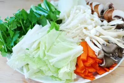 Cách Nấu Lẩu Bò Hàn Quốc Đậm Đà, Chuẩn Vị Ngay Tại Nhà Cách Nấu Lẩu Bò Hàn Quốc Đậm Đà, Chuẩn Vị Ngay Tại Nhà