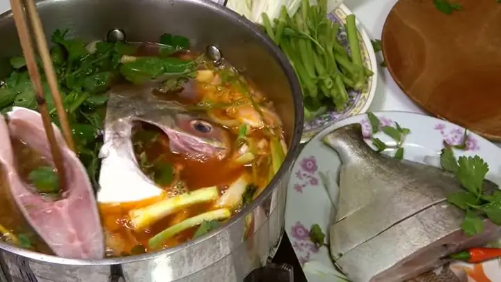 Hướng Dẫn Chi Tiết Cách Nấu Lẩu Cá Chim Ngon Đậm Đà Tại Nhà