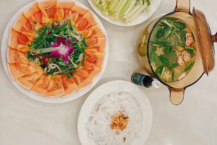 Cách Nấu Lẩu Cá Hô Thơm Ngon Chuẩn Vị Gia Đình