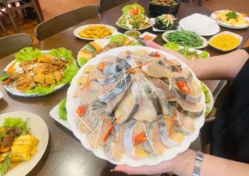 cách nấu lẩu cá tầm măng chua