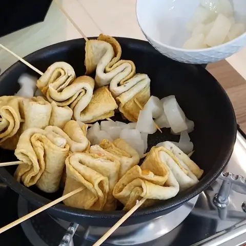 Hướng Dẫn Cách Nấu Lẩu Chả Cá Hàn Quốc Thơm Ngon Chuẩn Vị Hướng Dẫn Cách Nấu Lẩu Chả Cá Hàn Quốc Thơm Ngon Chuẩn Vị