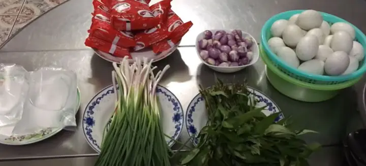 Cách Nấu Lẩu Cháo Hột Vịt Lộn Thơm Ngon, Bổ Dưỡng Tại Nhà