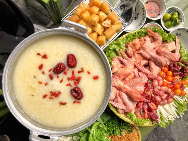 Hướng dẫn nấu lẩu cháo thập cẩm thơm ngon như thế nào?