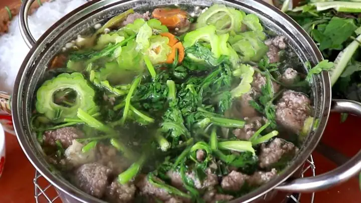 cách nấu lẩu chim bồ câu