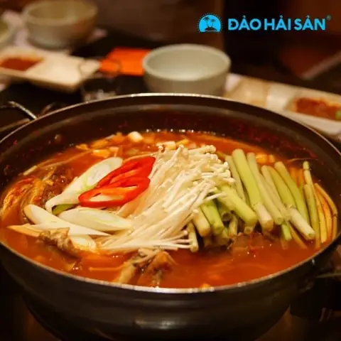 Cách Nấu Lẩu Chua Ngon Chuẩn Vị Gia Đình, Đơn Giản Tại Nhà