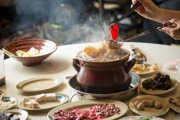 Hướng Dẫn Cách Nấu Lẩu Đài Loan Ngon Đậm Đà Chuẩn Vị Hướng Dẫn Cách Nấu Lẩu Đài Loan Ngon Đậm Đà Chuẩn Vị