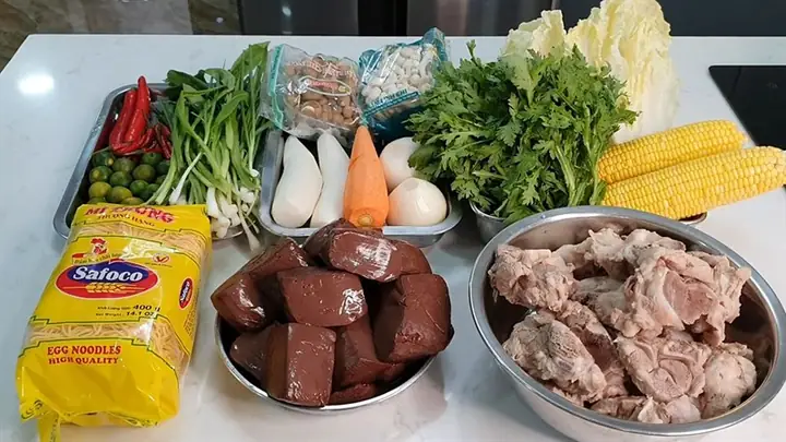 Cách Nấu Lẩu Đầu Heo Thơm Ngon, Đậm Vị Chuẩn Vị Nhà Hàng