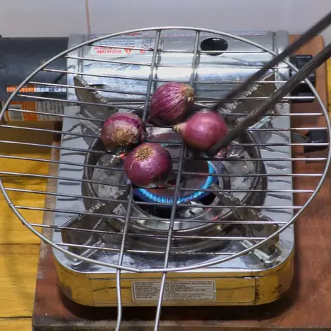 Cách Nấu Lẩu Gà Ác Thơm Ngon Chuẩn Vị Tại Nhà Đơn Giản