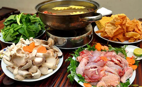 Cách Nấu Lẩu Gà Miền Bắc Ngon Nhất: Hướng Dẫn Chuẩn Vị Tại Nhà