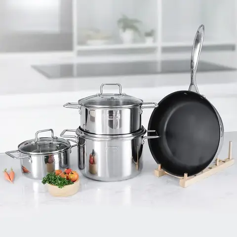 Bí Quyết Nấu Lẩu Gà Ngon Tại Nhà Chuẩn Vị, Ấm Bụng Ngày Se Lạnh