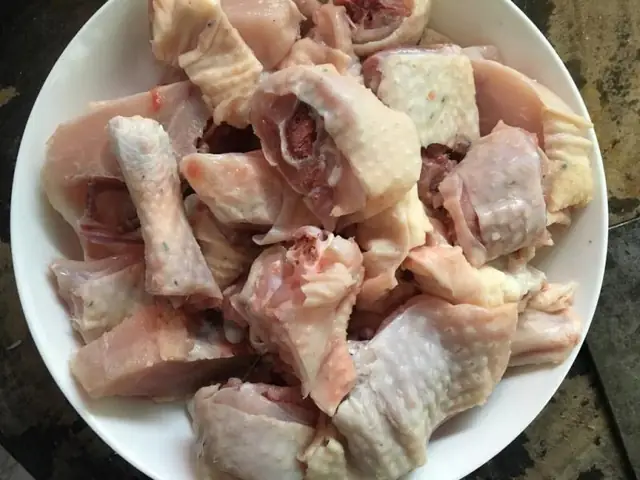 Cách Nấu Lẩu Gà Thái Chua Cay Chuẩn Vị Tại Nhà Cách Nấu Lẩu Gà Thái Chua Cay Chuẩn Vị Tại Nhà