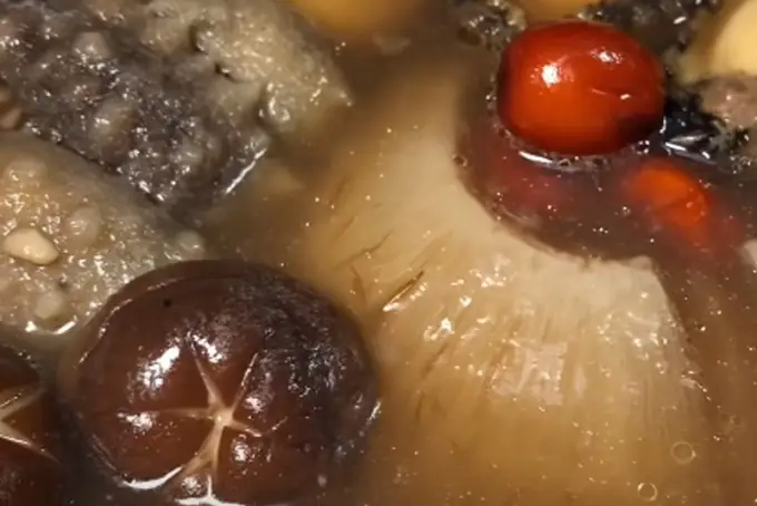 Hướng Dẫn Chi Tiết Cách Nấu Lẩu Hải Sâm Đậm Đà Hướng Dẫn Chi Tiết Cách Nấu Lẩu Hải Sâm Đậm Đà