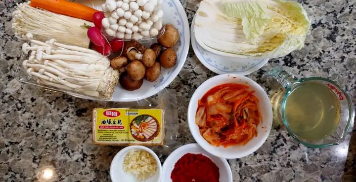 Cách Nấu Lẩu Kim Chi Chay Thơm Ngon, Chuẩn Vị, Dễ Thực Hiện Cách Nấu Lẩu Kim Chi Chay Thơm Ngon, Chuẩn Vị, Dễ Thực Hiện