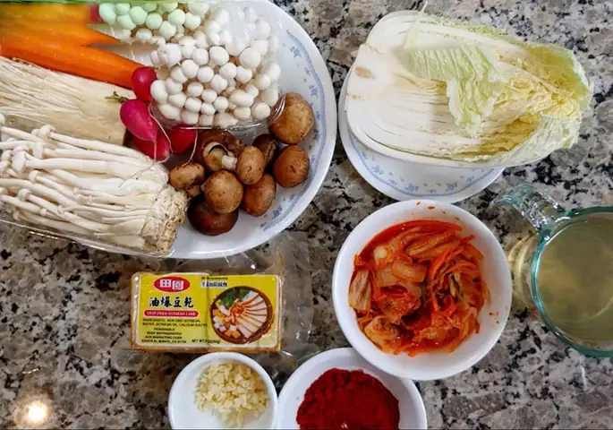 Cách Nấu Lẩu Kim Chi Chay Thơm Ngon, Chuẩn Vị, Dễ Thực Hiện Cách Nấu Lẩu Kim Chi Chay Thơm Ngon, Chuẩn Vị, Dễ Thực Hiện