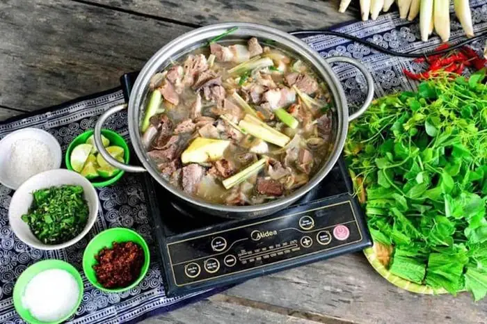 Cách Nấu Lẩu Lòng Ngựa Thơm Ngon Chuẩn Vị Đậm Đà