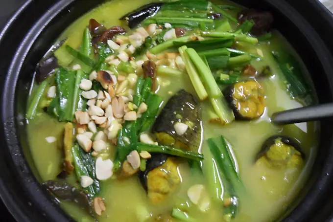 cách nấu lẩu lươn miền bắc