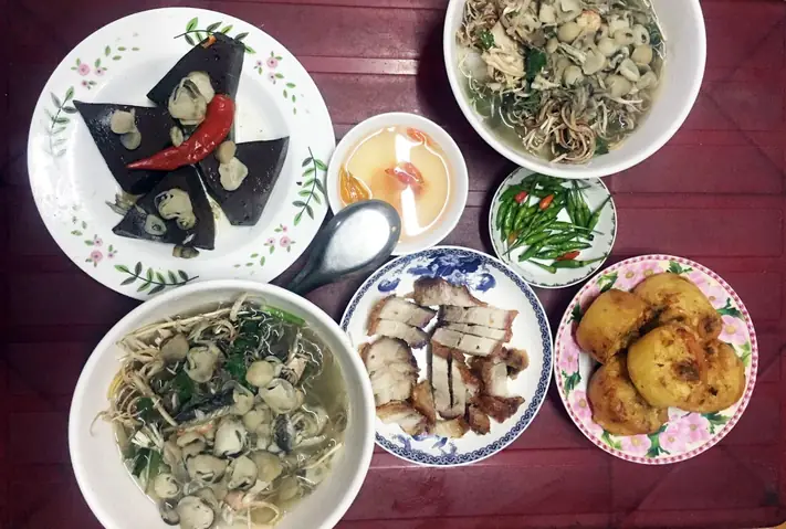 Cách Nấu Lẩu Mắm Bò Hóc Thơm Ngon Chuẩn Vị Miền Tây