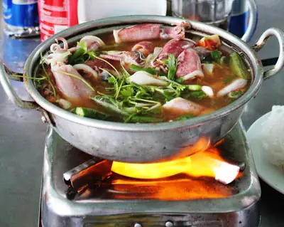 Cách Nấu Lẩu Mực Đại Lãnh Chuẩn Vị, Thơm Ngon Hút Hồn Cách Nấu Lẩu Mực Đại Lãnh Chuẩn Vị, Thơm Ngon Hút Hồn