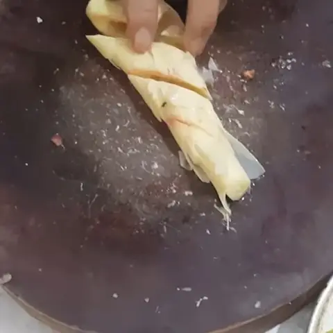 Hướng Dẫn Cách Nấu Lẩu Ngan Bò Ngon Đậm Đà Khó Cưỡng