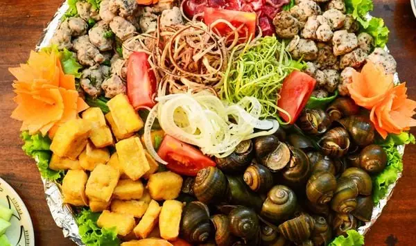 Cách Nấu Lẩu Ốc Chua Cay Thơm Ngon Chuẩn Vị Tại Nhà Cách Nấu Lẩu Ốc Chua Cay Thơm Ngon Chuẩn Vị Tại Nhà