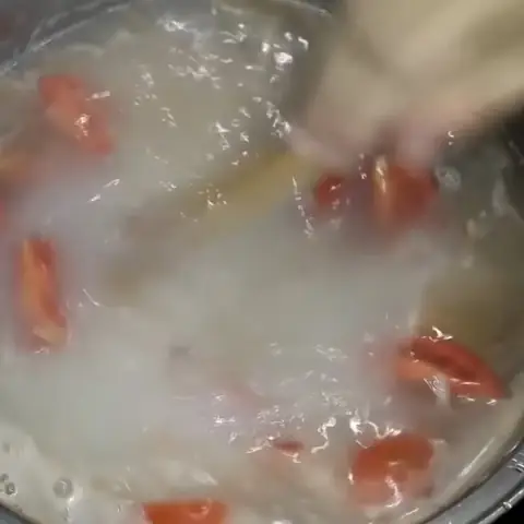 Cách nấu lẩu trâu hầm sả thơm lừng, bổ dưỡng tại gia