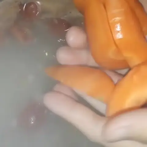 Cách nấu lẩu trâu hầm sả thơm lừng, bổ dưỡng tại gia