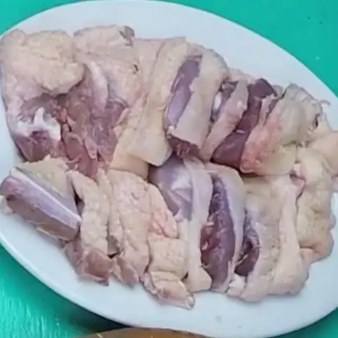 Cách Nấu Lẩu Vịt Xiêm Ngon Chuẩn Vị Đơn Giản Tại Nhà Cách Nấu Lẩu Vịt Xiêm Ngon Chuẩn Vị Đơn Giản Tại Nhà