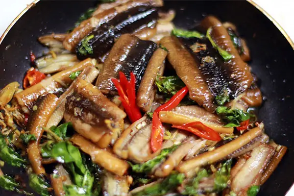 Cách Nấu Lươn Xào Lá Lốt Thơm Ngon, Đậm Đà Tại Nhà