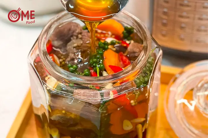 Cách Nấu Mắm Ngâm Thịt Chuẩn Vị Xứ Huế, Đậm Đà Khó Cưỡng
