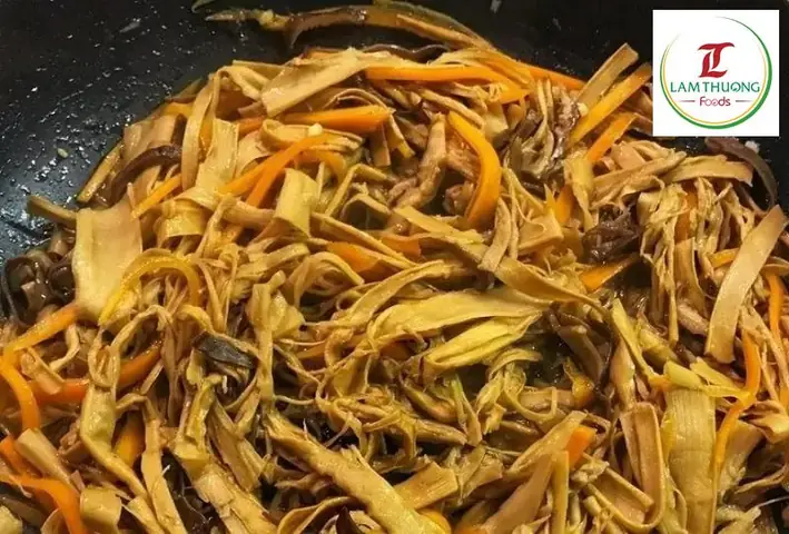 Cách Nấu Măng Khô Xào: Công Thức Chuẩn Vị & Mẹo Sơ Chế Độc Đáo