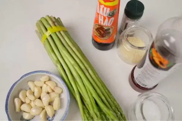 Cách Nấu Măng Tây Xào Tỏi Ngon, Chuẩn Vị, Dễ Làm Cách Nấu Măng Tây Xào Tỏi Ngon, Chuẩn Vị, Dễ Làm