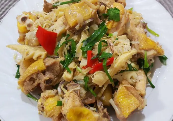 cách nấu măng với thịt gà cách nấu măng với thịt gà