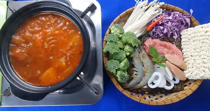 Hướng dẫn cách nấu mì cay để bạn thưởng thức tại nhà