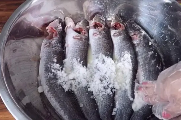 cách nấu mì quảng cá lóc