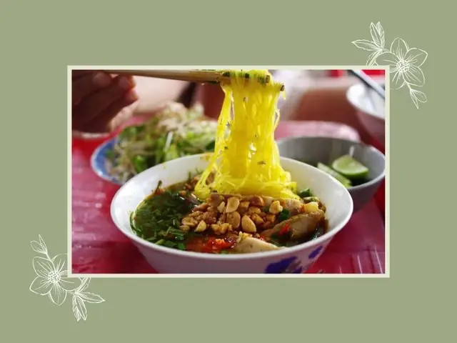 Sự khác biệt giữa cách nấu mì Quảng Nha Trang với Quảng Nam Sự khác biệt giữa cách nấu mì Quảng Nha Trang với Quảng Nam