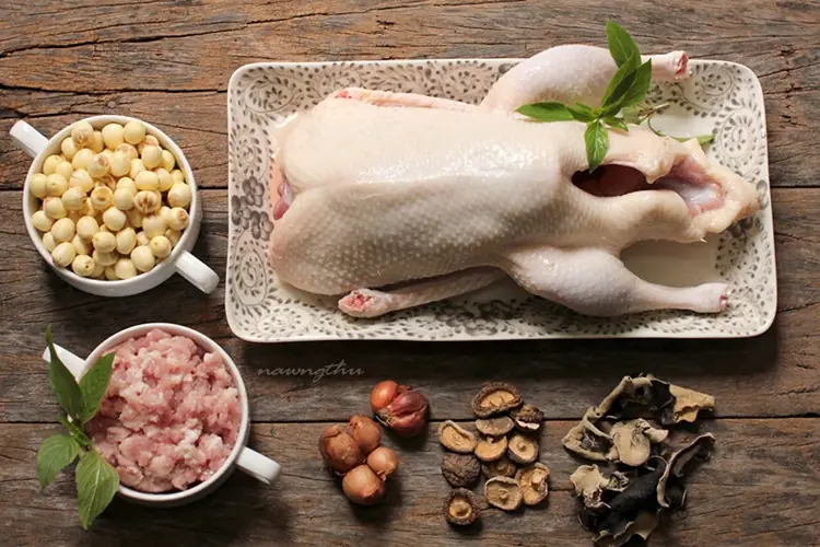 cách nấu mì quảng vịt