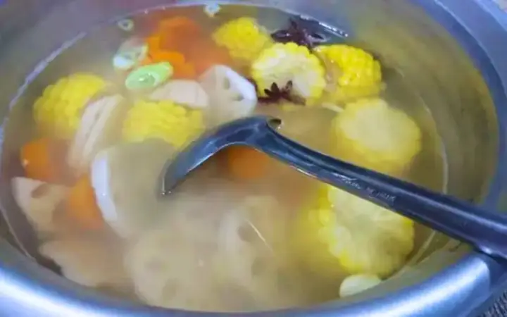 Hướng Dẫn Cách Nấu Mì Tiềm Chay Đầy Đủ Dinh Dưỡng Từ A-Z