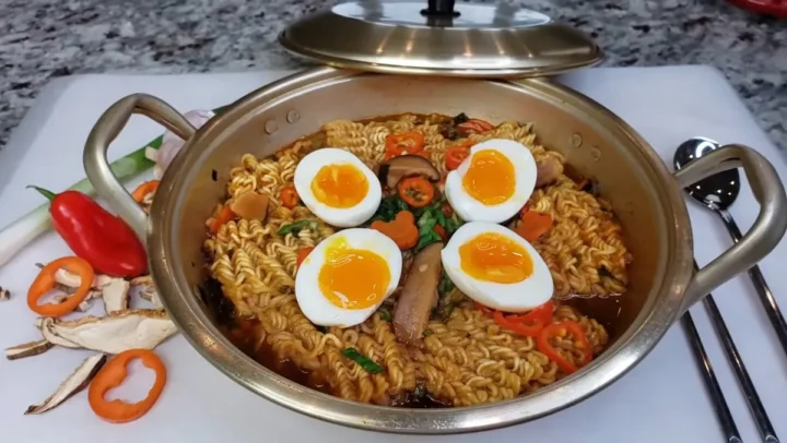 cách nấu mì tôm trứng