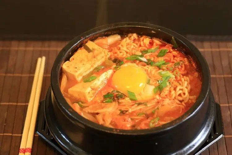 cách nấu mì tôm trứng