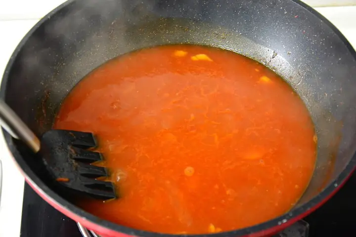 Mách bạn cách nấu mì tôm với nấm kim châm ngon chuẩn vị tại nhà