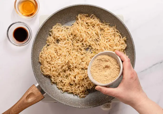 Hướng Dẫn Cách Nấu Mì Xào Bò Ngon Hấp Dẫn Chuẩn Vị