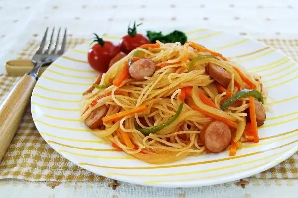 Cách Nấu Mì Ý Xúc Xích Thơm Ngon Chuẩn Vị Tại Nhà