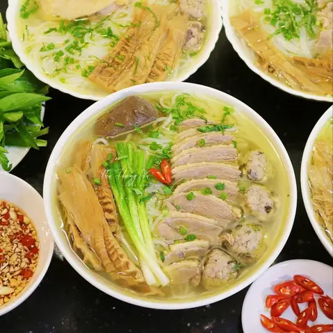 Hướng dẫn chi tiết cách nấu miến ngan măng khô thơm ngon chuẩn vị