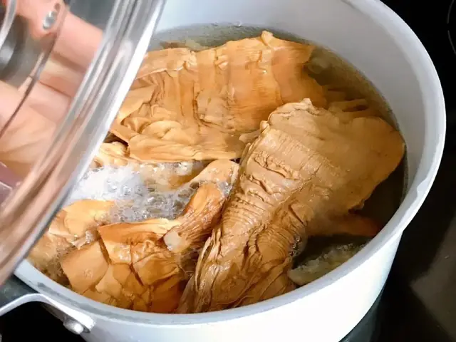 Hướng dẫn nấu miến nước chay thanh đạm: Chuẩn vị, đơn giản tại nhà