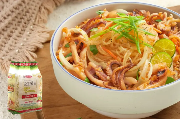 Hướng Dẫn Chi Tiết Cách Nấu Miến Phú Hương Ngon Đậm Đà